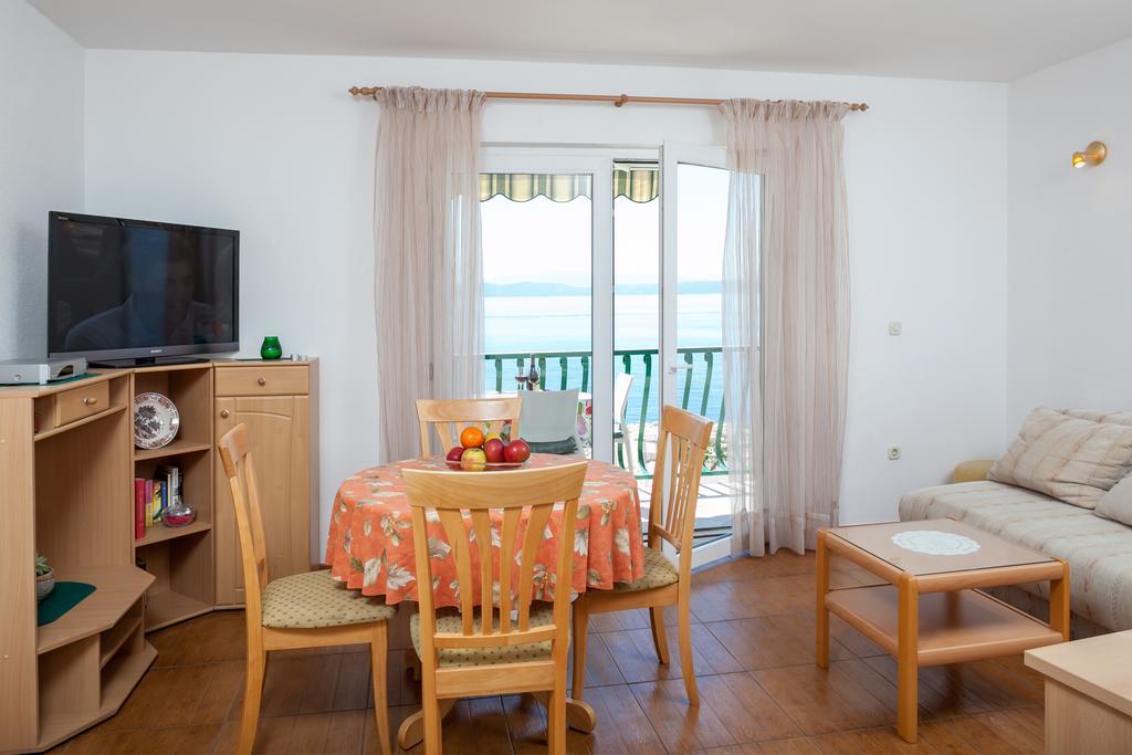 Apartments Waterfront Ivan Podgora Habitación foto