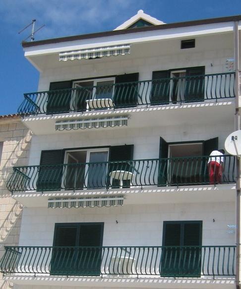 Apartments Waterfront Ivan Podgora Habitación foto